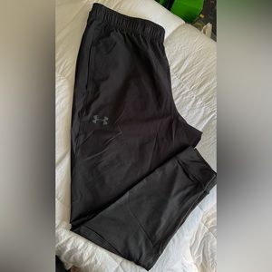 Men’s Under Armour athletic pants, new with tags